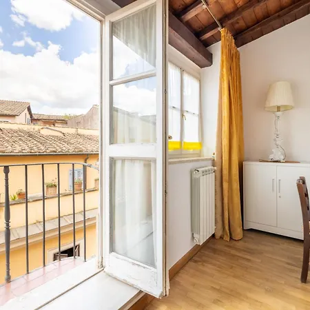 Piazza Navona Rooftop Retreat S