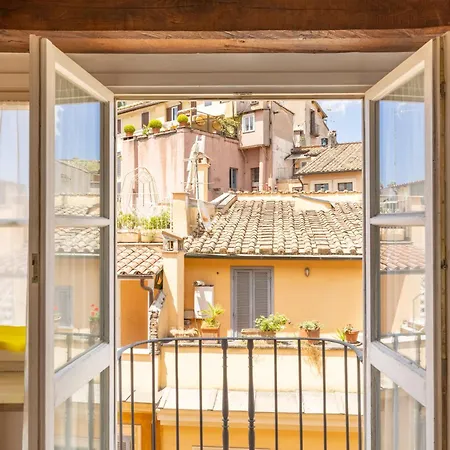 Piazza Navona Rooftop Retreat S